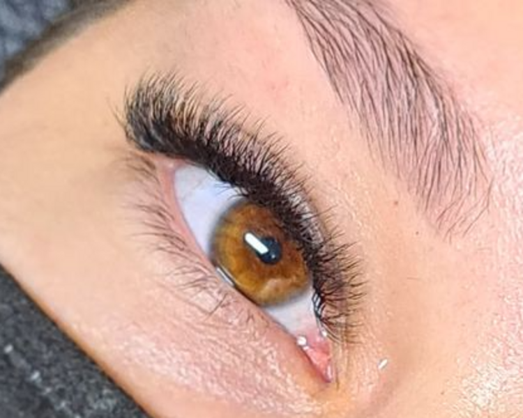 Efecto Volumen tecnologico 3D - Extensiones de pestañas