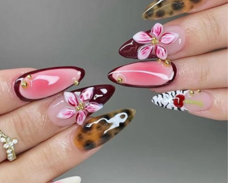 Uñas acrilicas 💅  +  Diseño 🎨(Costo Variable)