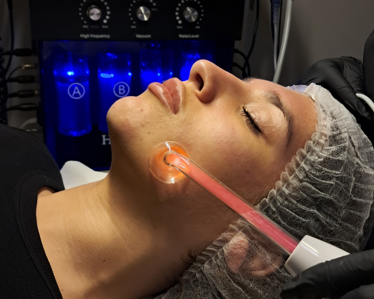 Limpieza facial profunda para 2 personas