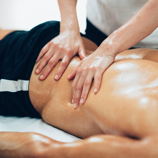 Sports Massage (30 min) / Masaje Deportivo