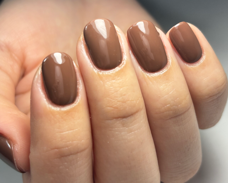 Manicura Esmalte semipermanente 