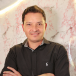 Sebastian Linares photo