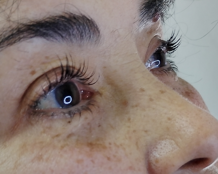 Lifting y tinte de pestañas 