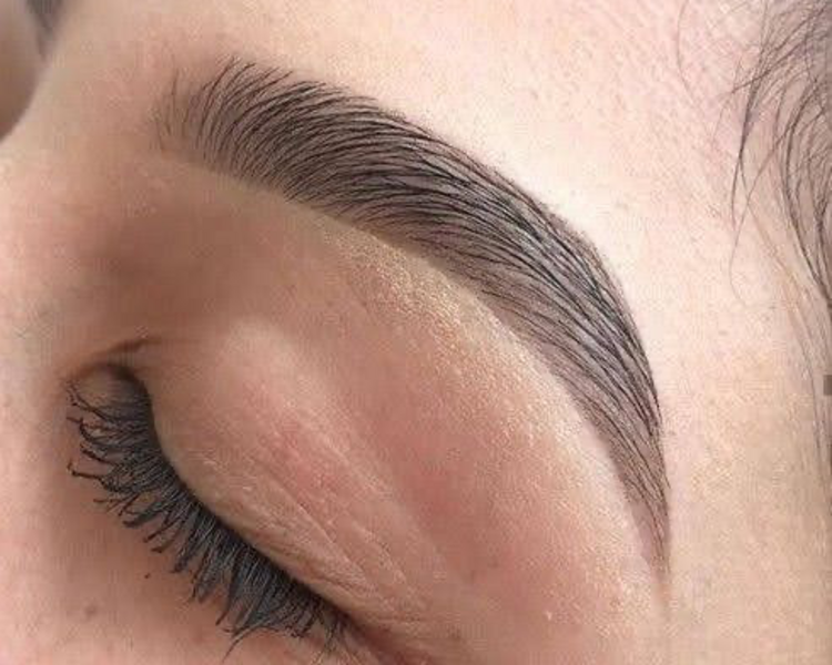 Combo diseño de ceja + henna