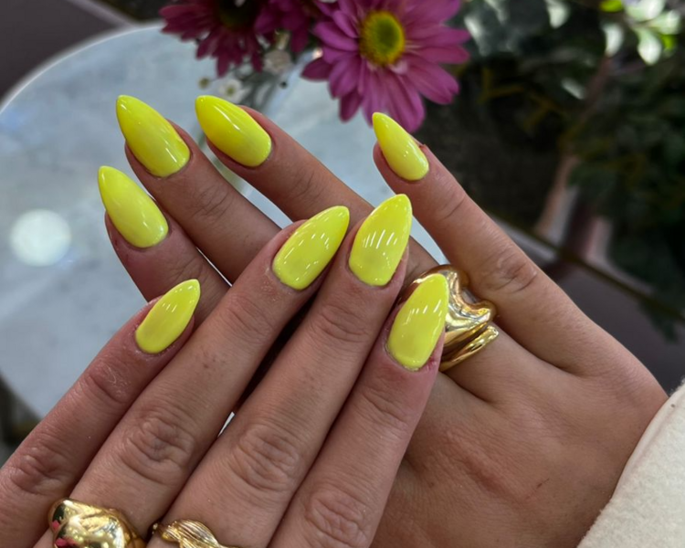 ✨️Esculpidas de Soft Gel con Esmaltado Semipermanente