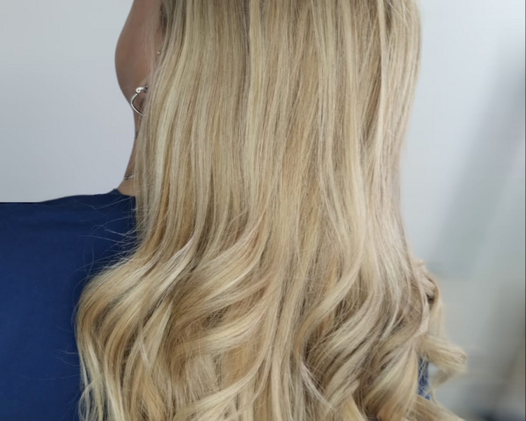 Mechas o Balayage con bandas/papel (medio)
