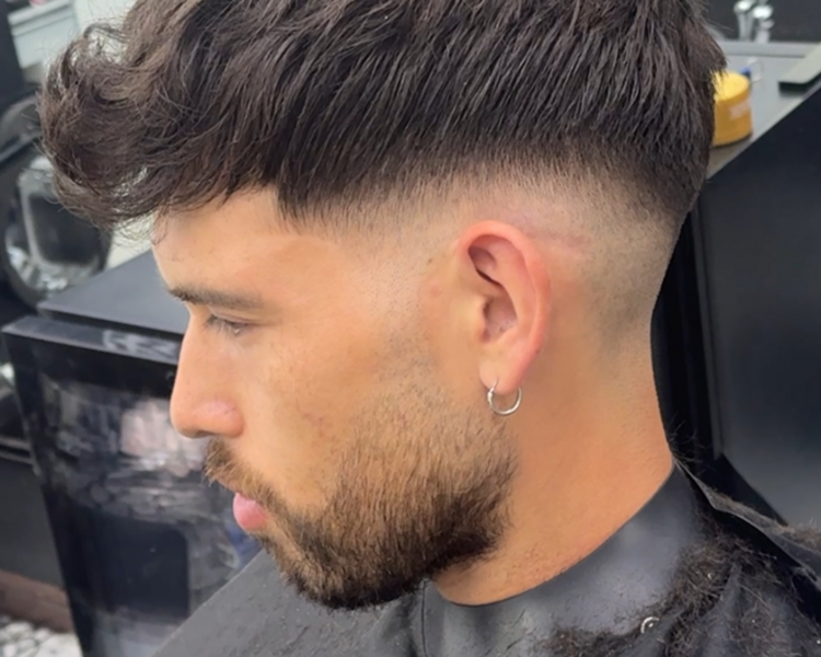 ✅ SOLO DEGRADADO (SIN TIJERAS)