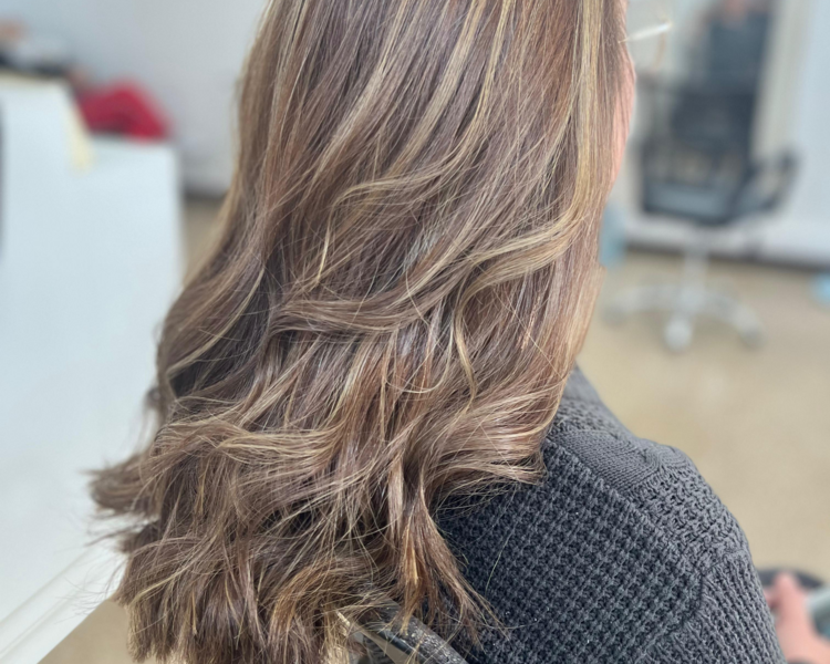 Color Completo (corto)