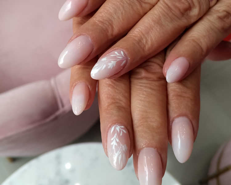 ❣︎ Service de esculpidas gel con esmaltado semipermanente