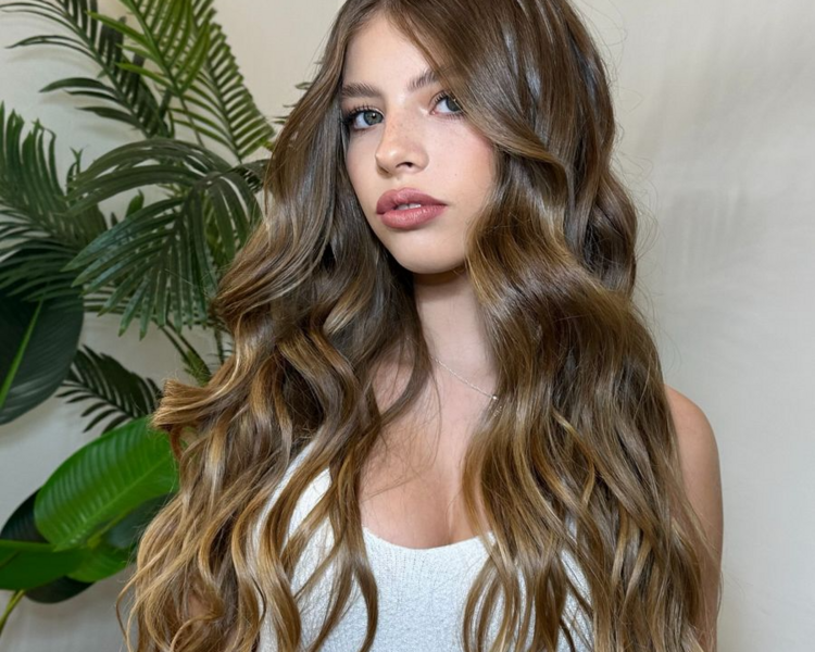 Peinado de 15 fuera de hora con Maca en el estudio