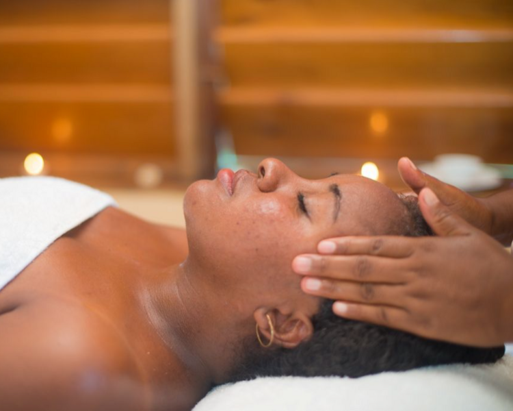 Masaje relajante cuerpo completo (Sesión de 60 minutos)