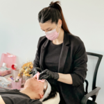 Cele Ponce I Cosmetologa, especialista en cejas photo