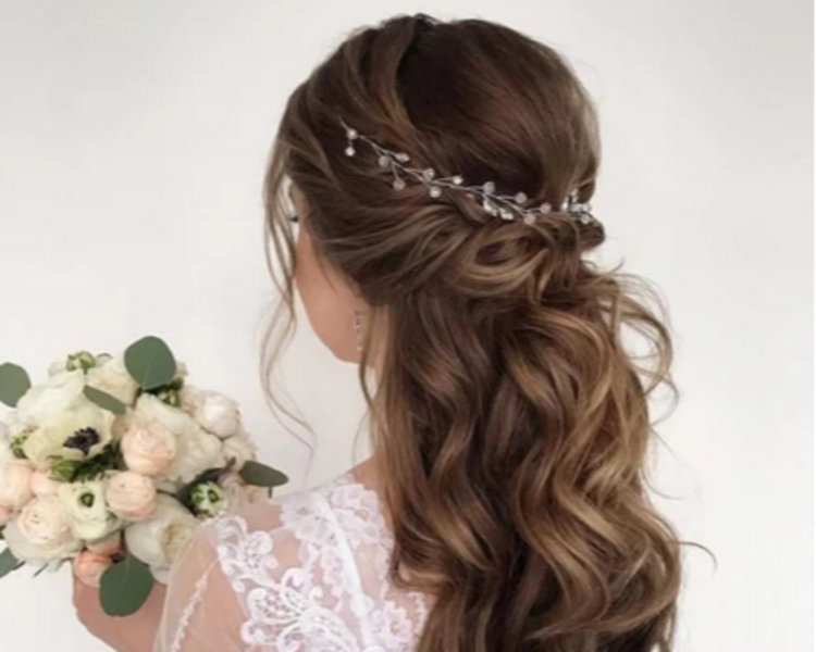 PEINADO DE NOVIA ( INCLUYE PRUEBA DE PEINADO)