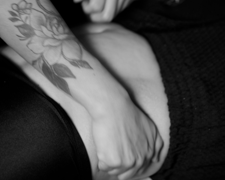 PACK REDUCTOR INTENSIVO  (3 sesiones radiofrecuencia + 4 masajes reductores +1 liposonix)EFEC$280.000