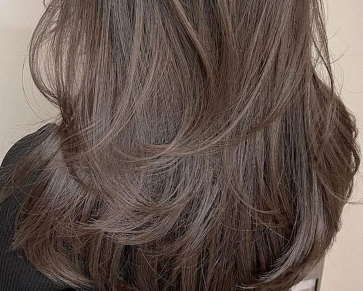 CORTE DE CABELLO LISO 