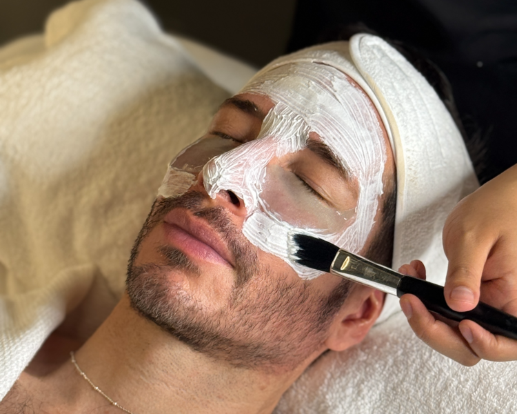 FACIAL DE HIDRATACION PROFUNDA