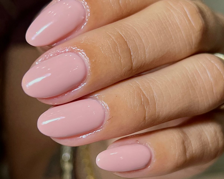 Manicura + esmaltado semi