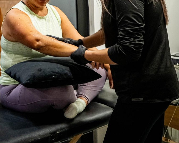 SESIÓN DE MASOTERAPIA