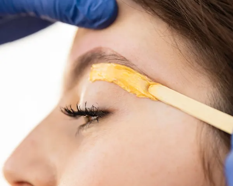 Epilación Cejas con Cera