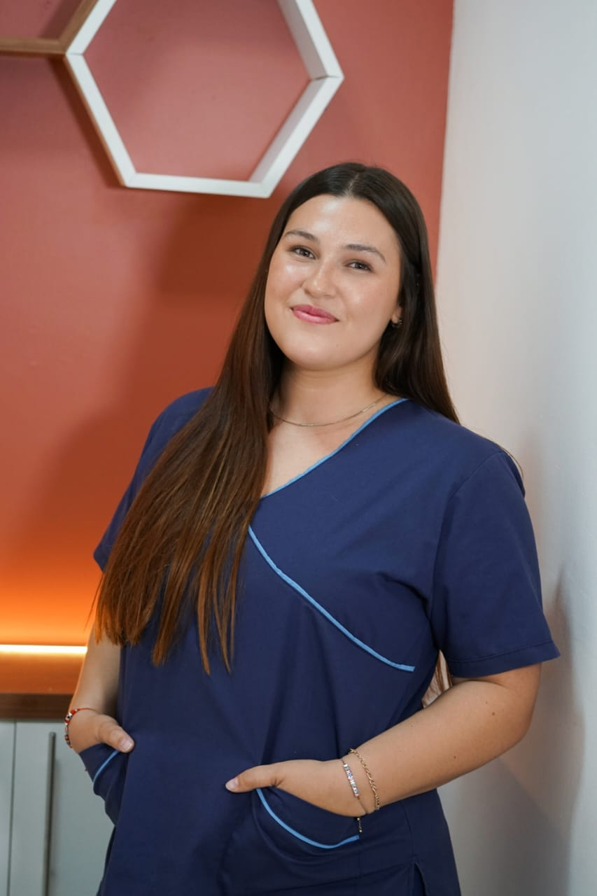 Flor COSMIATRA Y COSMETOLOGA