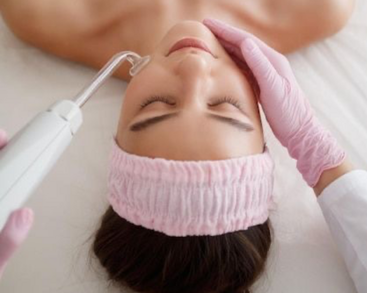 Limpieza Facial Adolescente