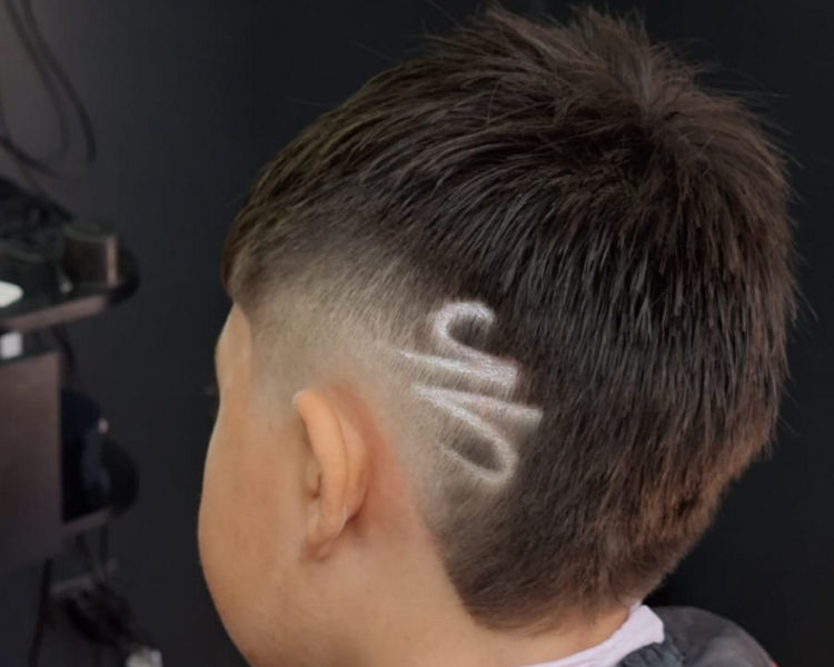 CORTE FADE + LAVADO ( incluye cortesía cera o textura)