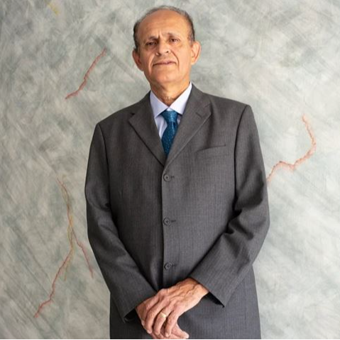 Dr. Rodolfo Landeros Ávila