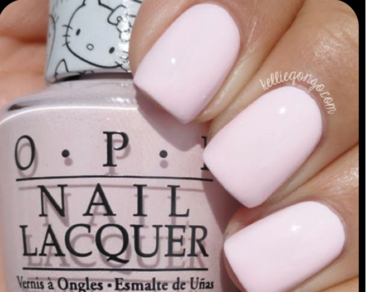 Manicura Tradicional con esmalte OPI
