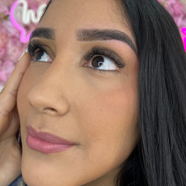 Extensiones de Pestañas Queen Lovely 4D (Volumen)