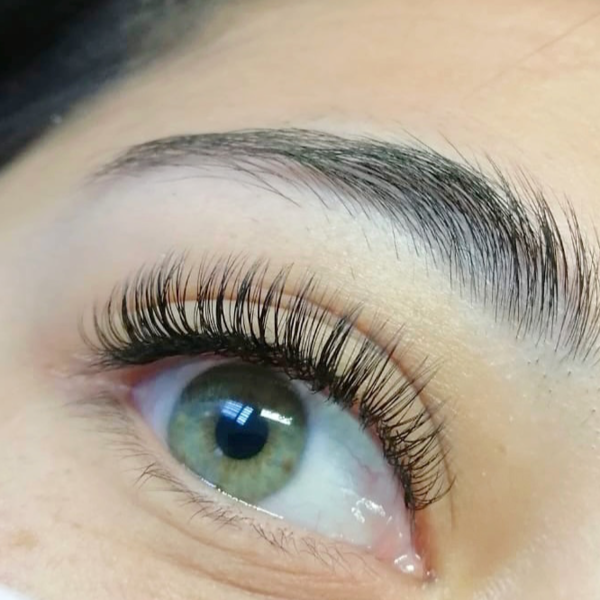 Extensiones de pestañas efecto Natural