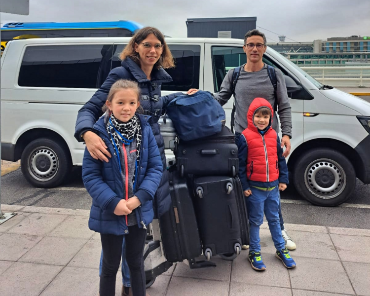 TRASLADO VARIOS DOMICILIOS PAX 6 