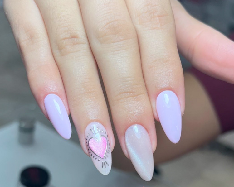 ACRILICO ESCULPIDO, RETOQUE. 