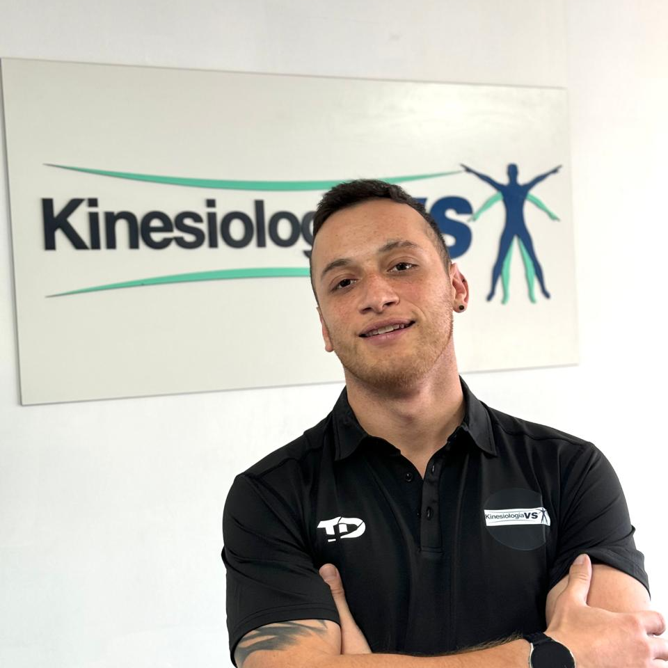 Box 2 Klgo Adonys Campos