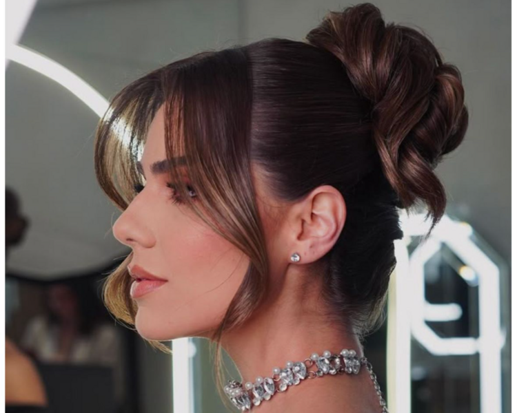 Peinado completamente recogido