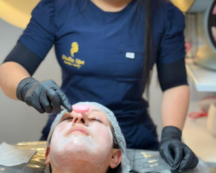 Limpieza Facial Profunda