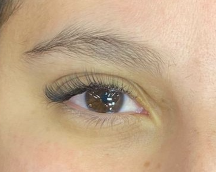 Extensiones de pestañas 2d (volumen)