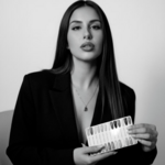 HELEN CASTILLO photo