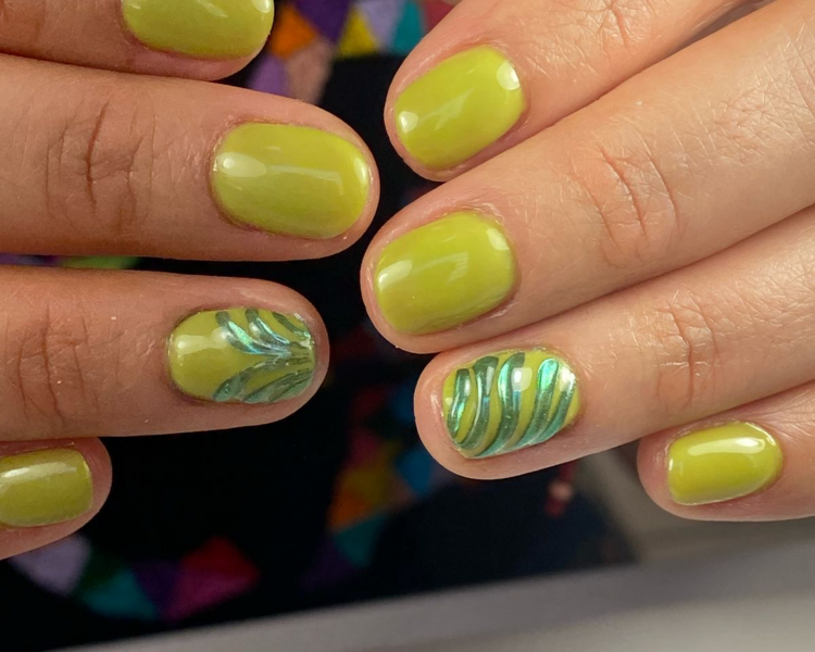 Gel con diseño sencillo