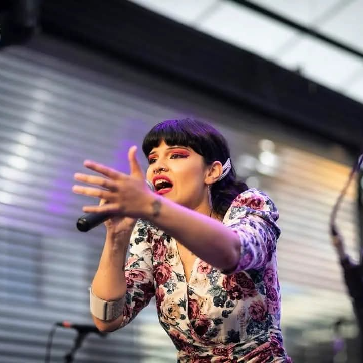 Profesora de Canto Catalina