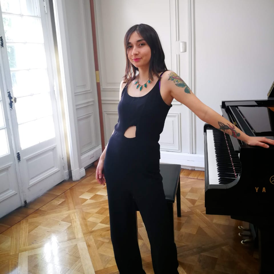 Profesora Piano Elizabeth 