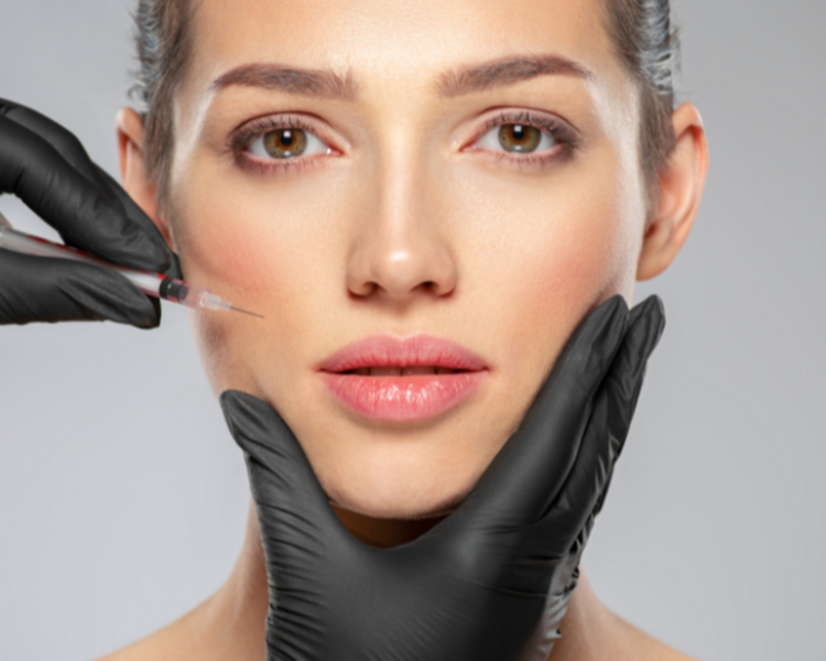 Relleno de ácido hialurónico FINE LINES