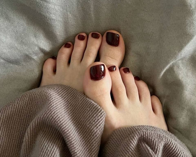 Spa de pies + esmaltado tradicional