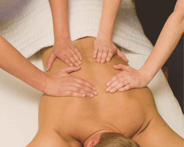 Masaje Deluxe ( 4 manos) 