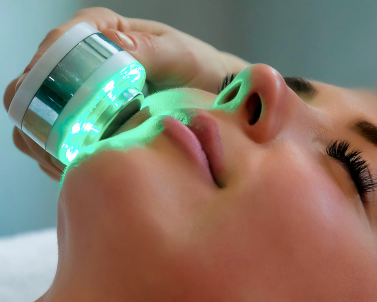 LIMPIEZA FACIAL SUPERFICIAL + APARATOLOGÍAS PROMOCIÓN 20%  DE DESCUENTO