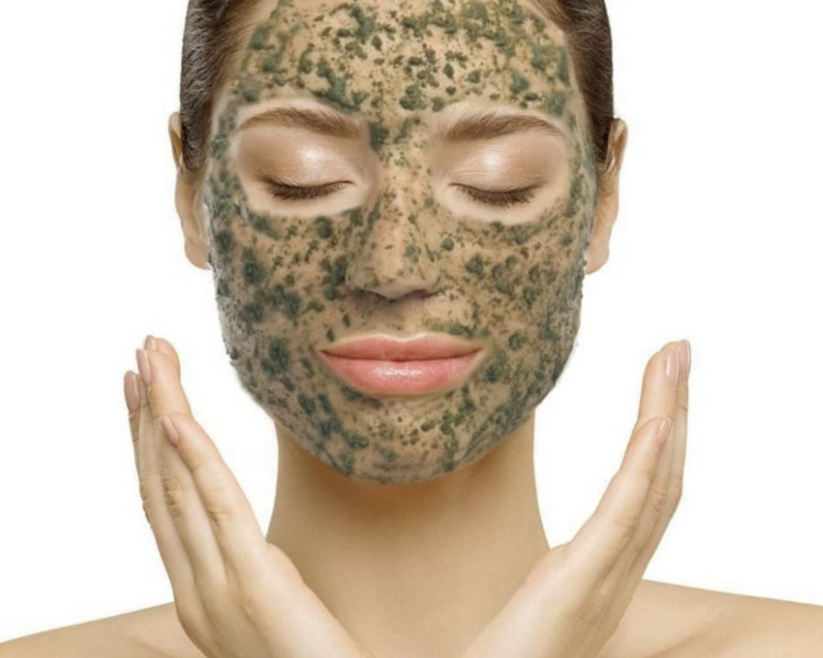 Peeling de Algas en rostro