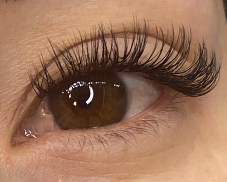 pestañas pelo a pelo efecto pestañina