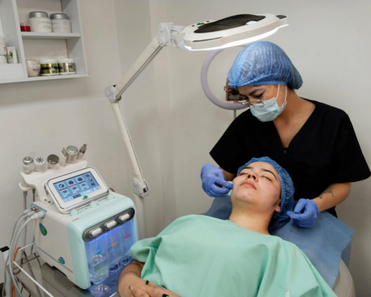 LIMPIEZA FACIAL BASICA 