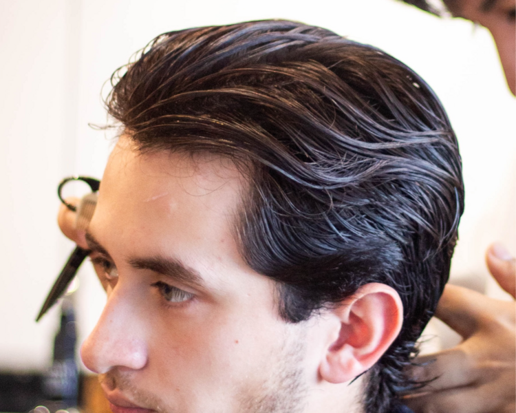 CORTE CON TIJERA / ONLY SCISSORS