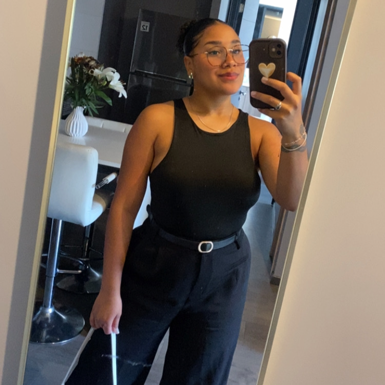 Elimar García (Vélia)