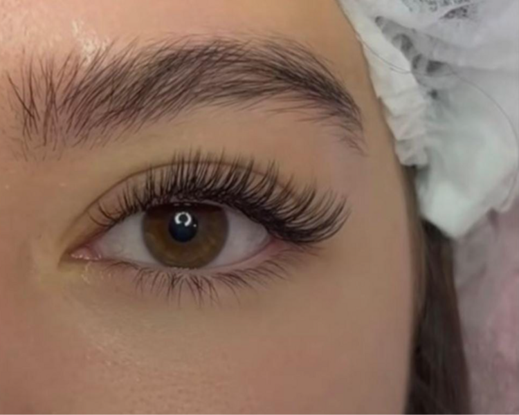 Extensión de Pestañas Tecnológicas (Volumen Brasileño 2D)